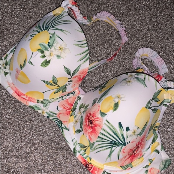 Bikini Top - Picture 1 of 1